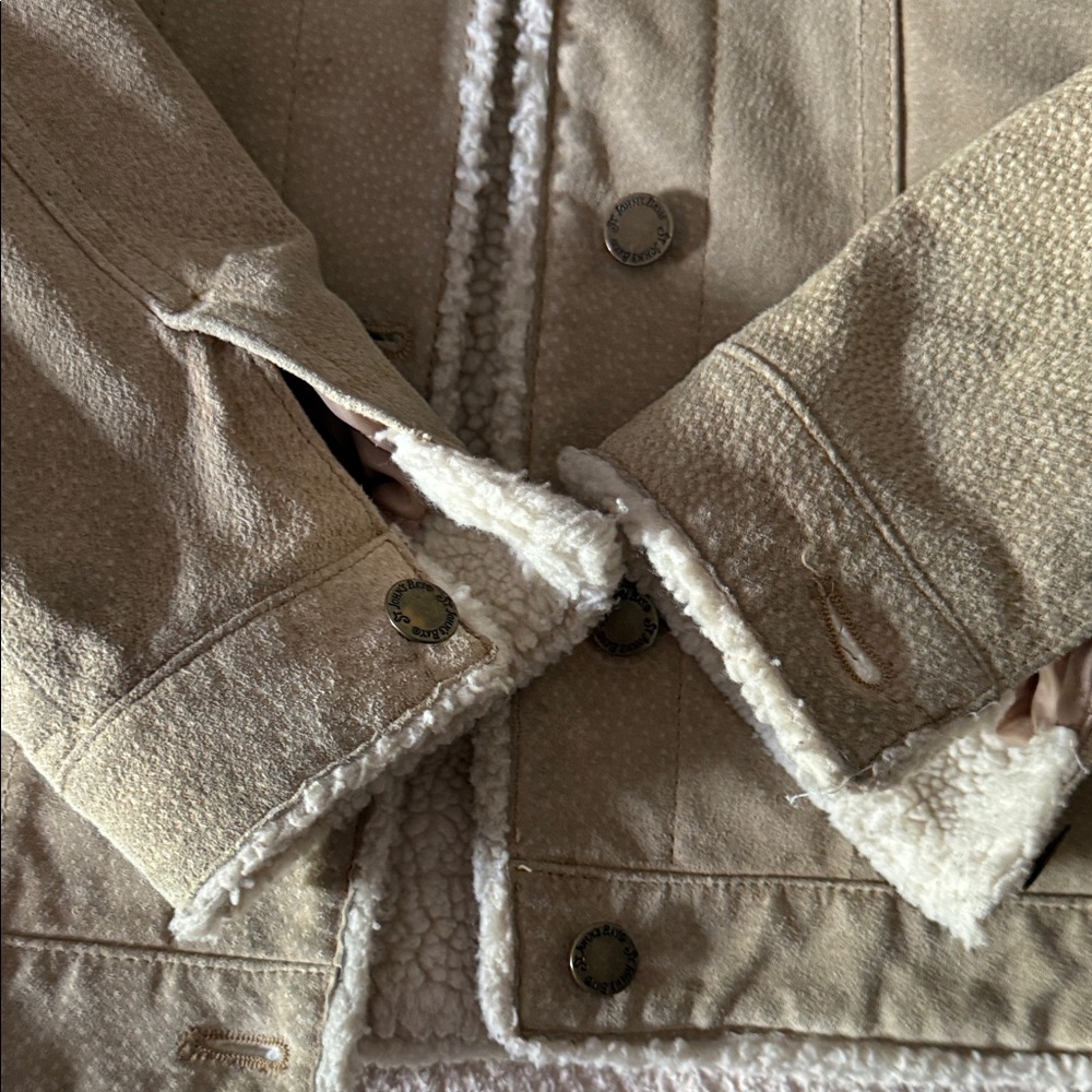 St. John’s Bay Tan Suede Leather Sherpa Cropped Western Women's Trucker Jacket - Picture 10 of 16